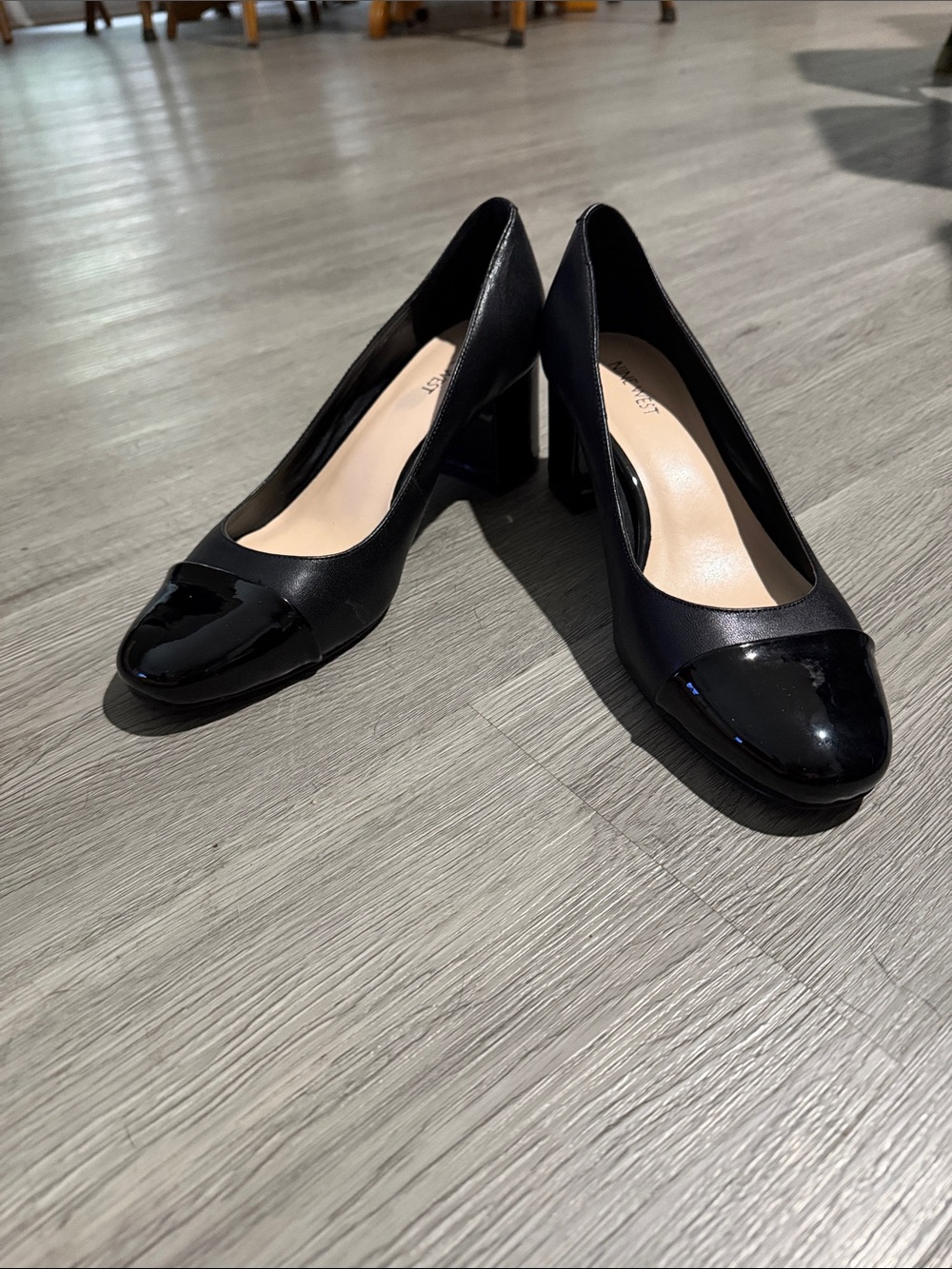 Nine West Floreo Black Block Heel Pumps Sz 10 EUC